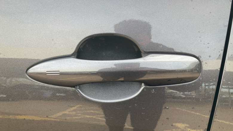 Toyota Yaris 1.5 Hybrid Excel 5dr CVT Hybrid Hatchback